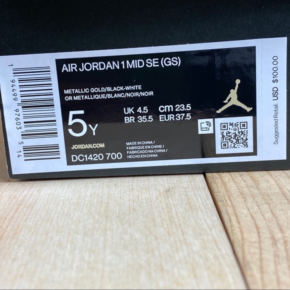Nike Air Jordan 1 Mids Metallic Gold - Picture 6 of 9